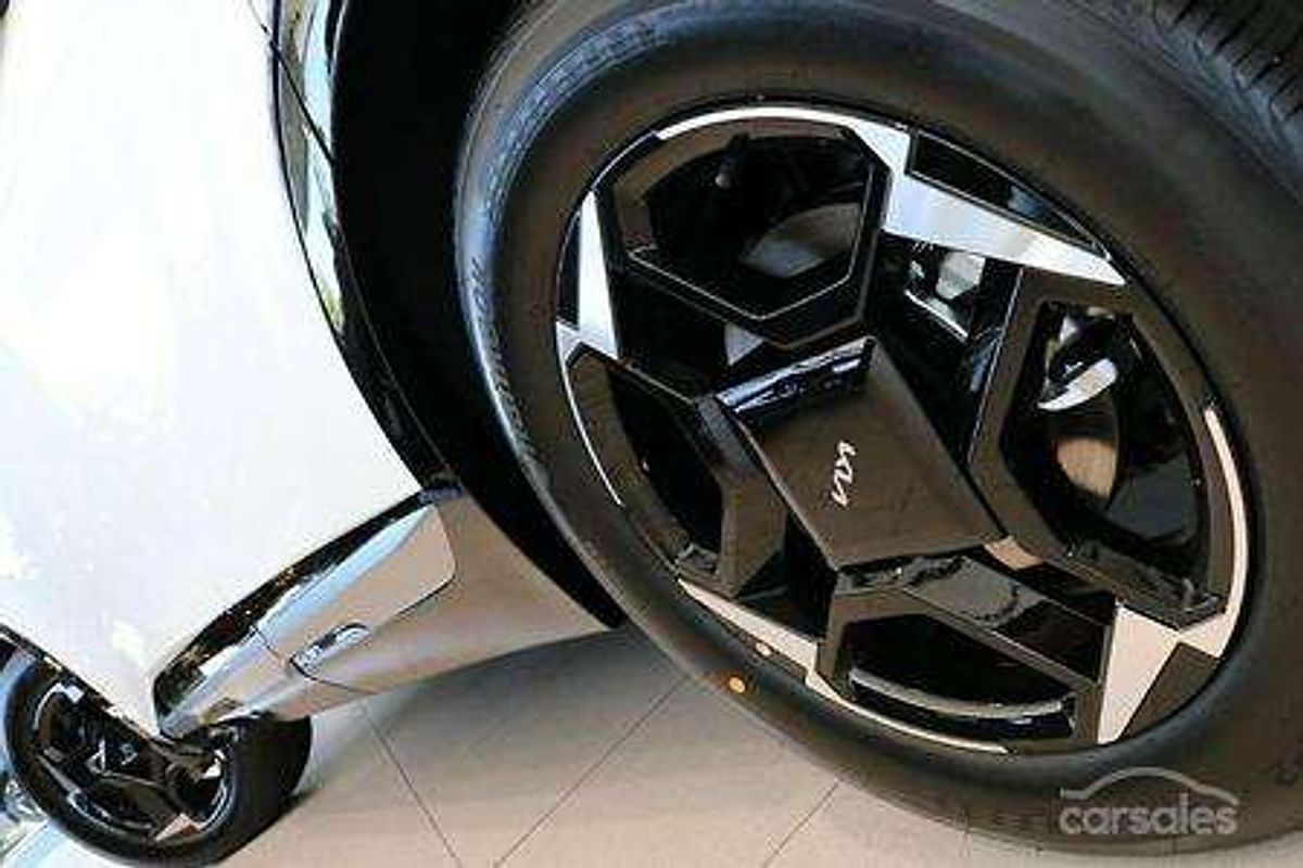 2026 Kia Sportage SX NQ5 PE