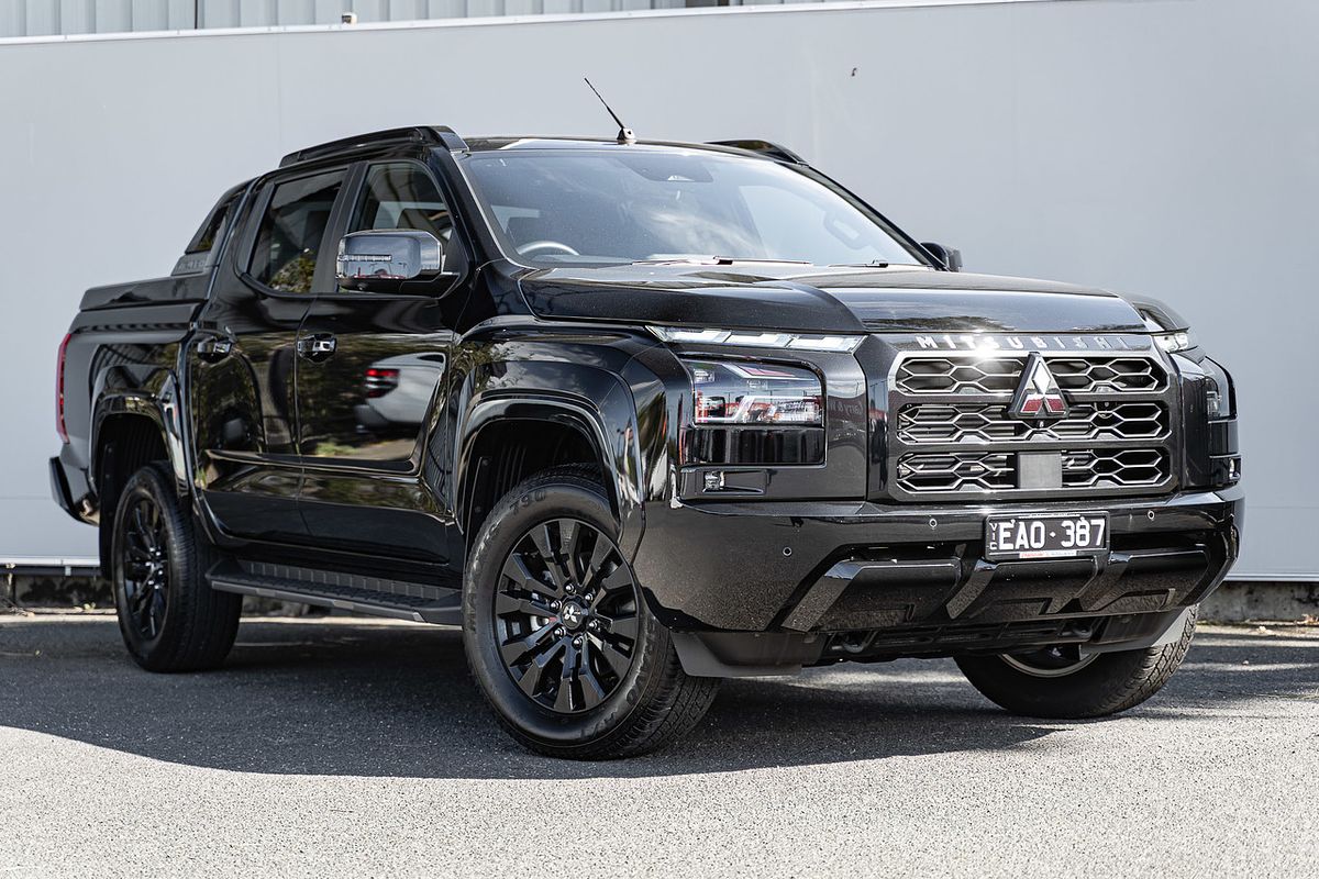 2025 Mitsubishi Triton GSR MV 4X4