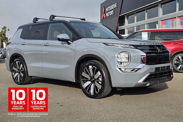 2025 Mitsubishi Outlander Exceed Tourer ZM