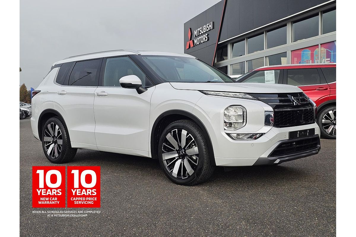 2025 Mitsubishi Outlander Exceed ZM