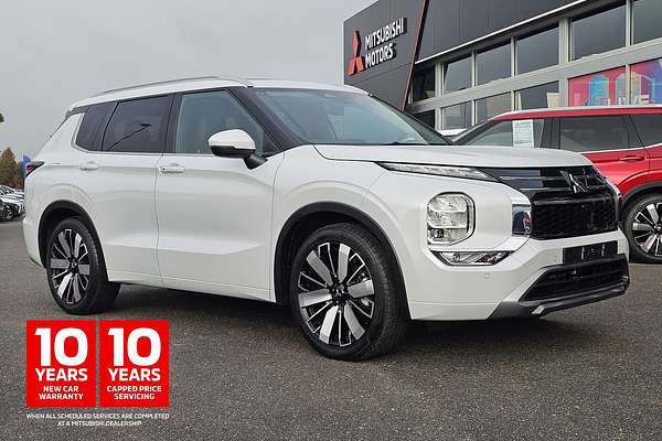2025 Mitsubishi Outlander Exceed ZM