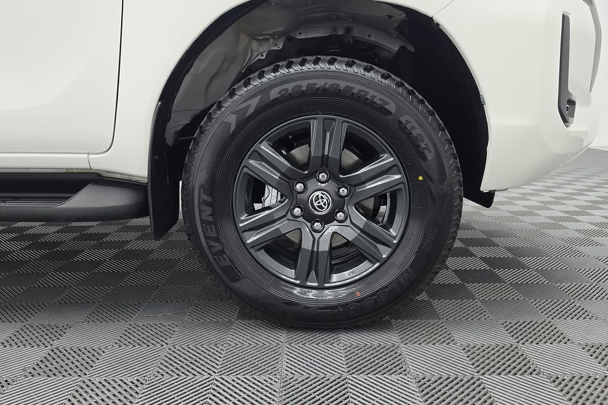 2022 Toyota Hilux SR GUN126R 4X4
