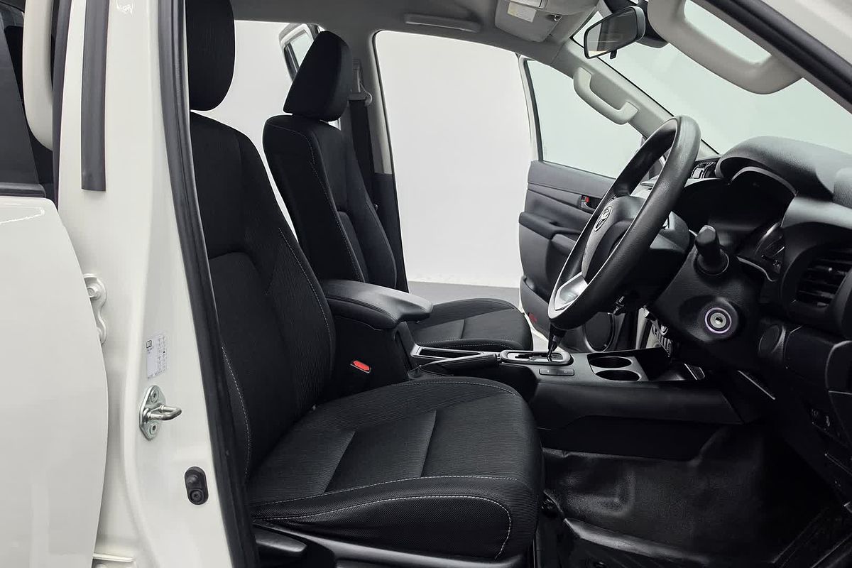 2022 Toyota Hilux SR GUN126R 4X4