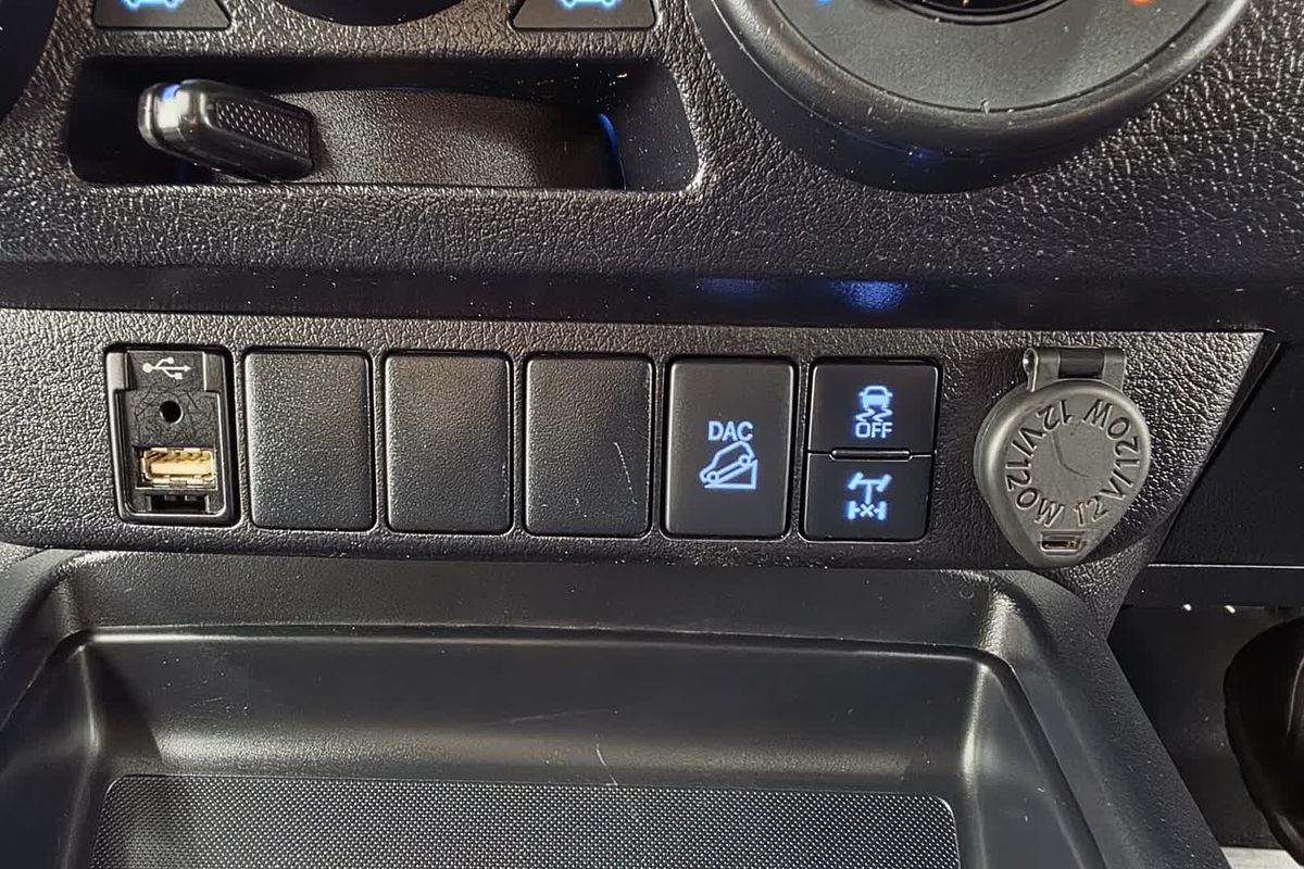 2022 Toyota Hilux SR GUN126R 4X4