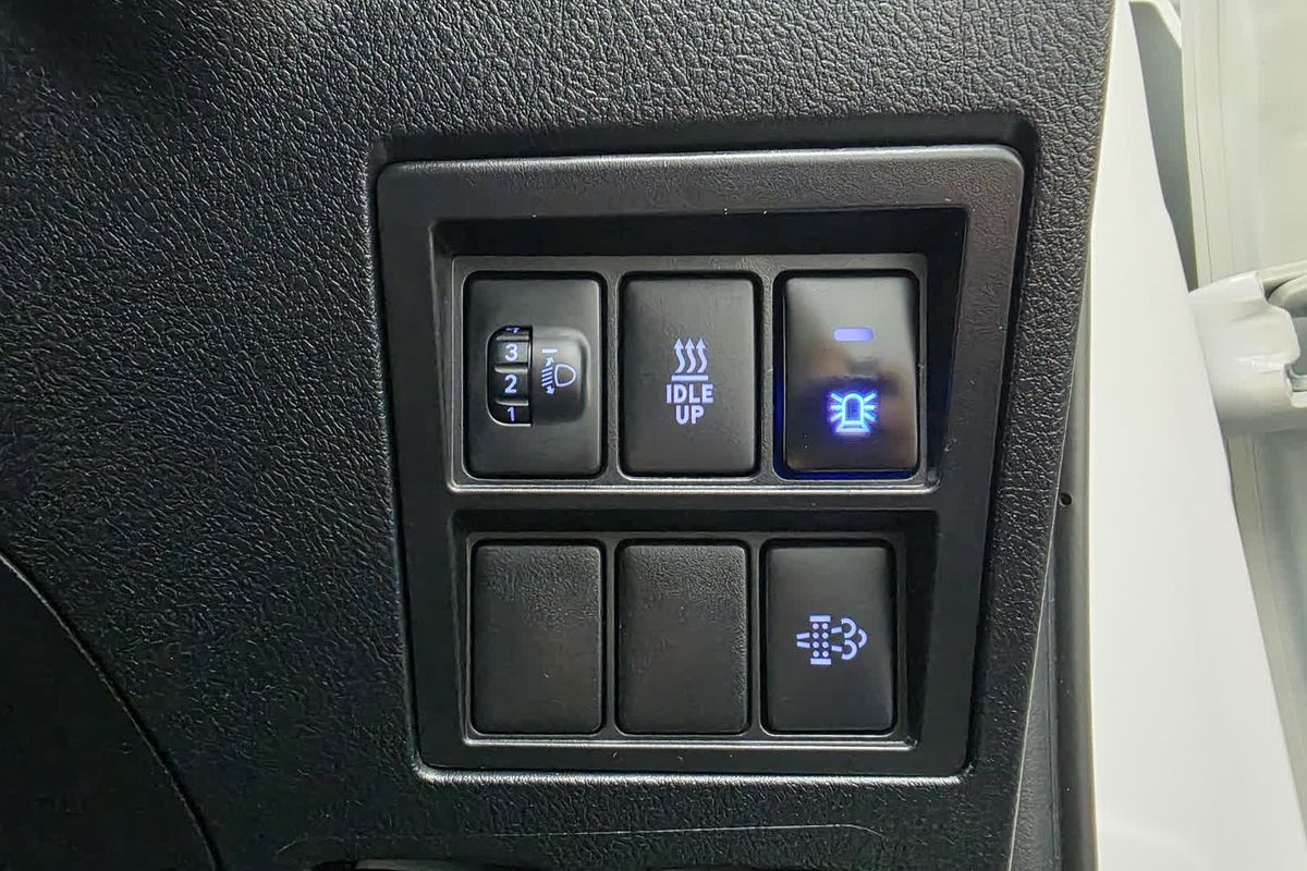2022 Toyota Hilux SR GUN126R 4X4