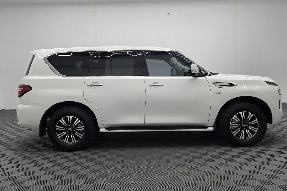 2023 Nissan Patrol Ti Y62