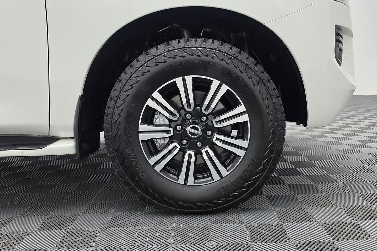 2023 Nissan Patrol Ti Y62