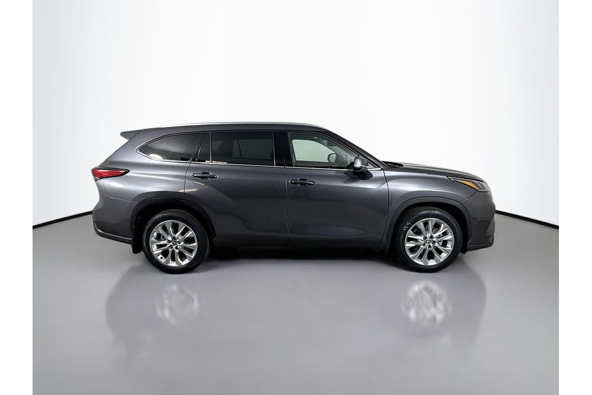 2022 Toyota Kluger Grande