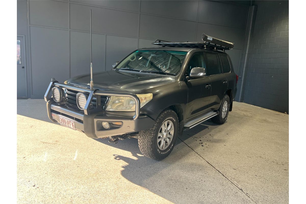 2012 Toyota Landcruiser GXL URJ202R