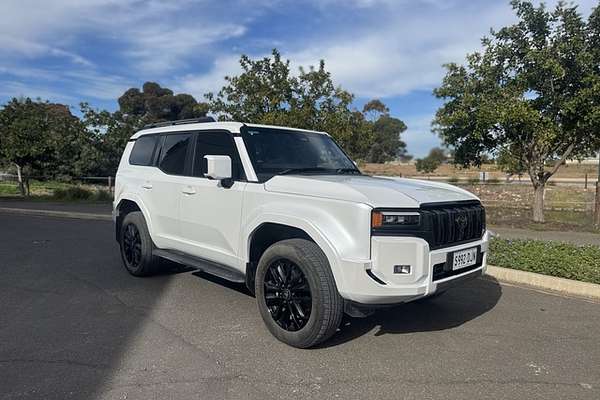 2024 Toyota Landcruiser Prado VX GDJ251R