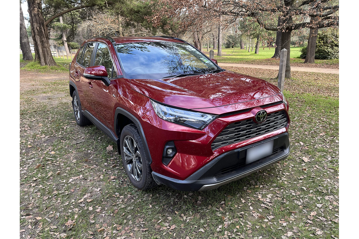 2025 Toyota RAV4 GXL AXAH52R