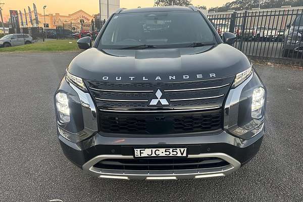 2024 Mitsubishi Outlander Exceed Tourer ZM