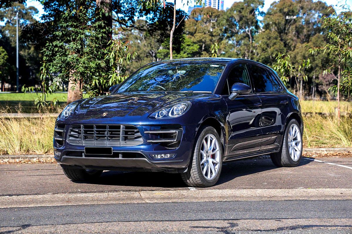 2017 Porsche Macan Turbo 95B
