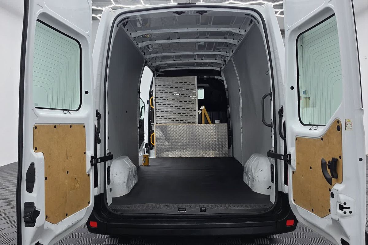 2022 Renault Master Pro 110kW X62 Phase 2 LWB Mid Roof