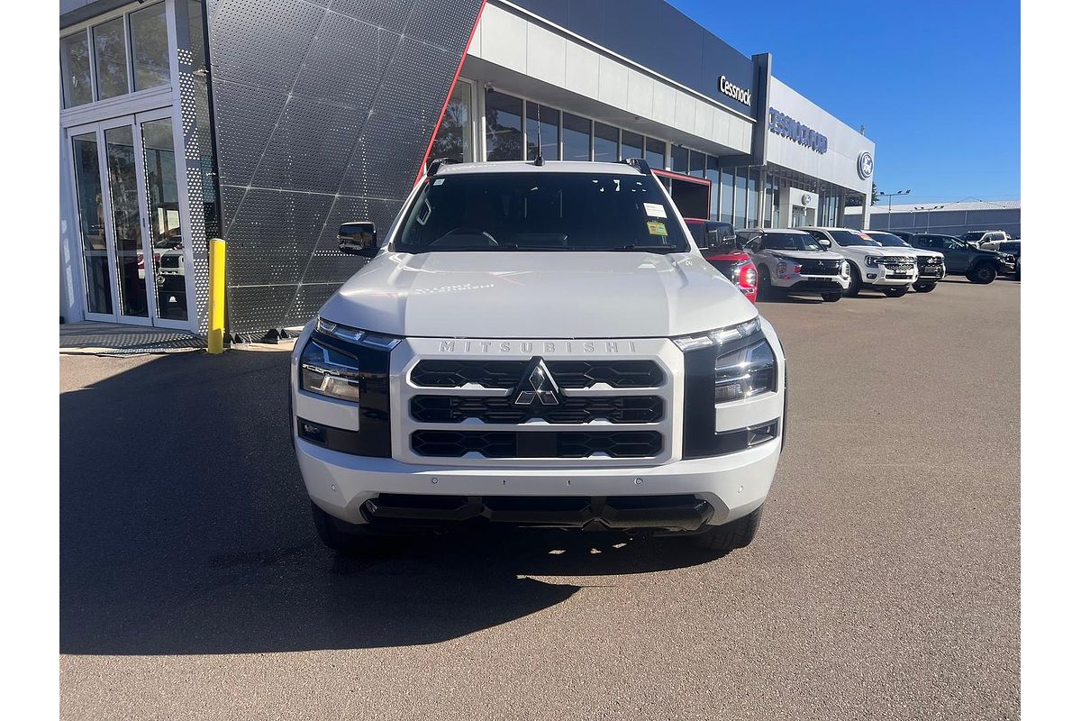 2026 Mitsubishi Triton GSR MV 4X4