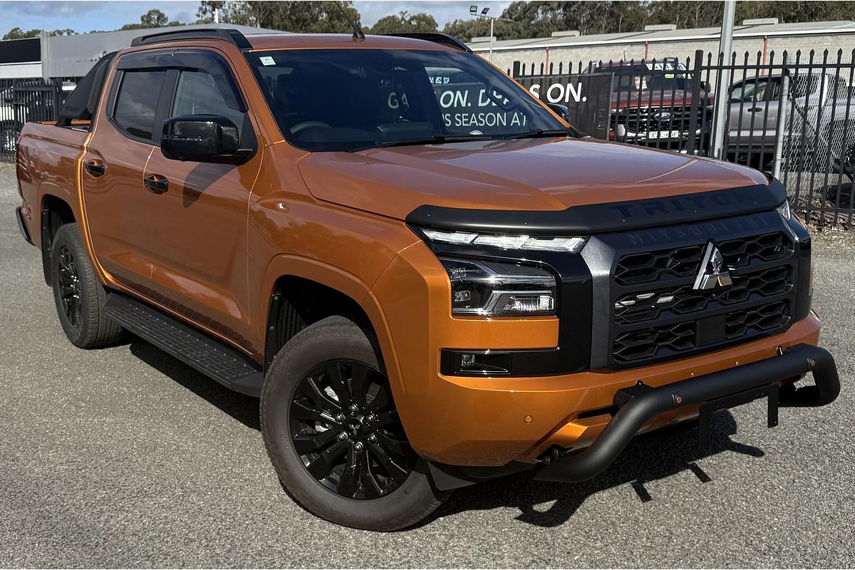 2025 Mitsubishi Triton GSR MV 4X4