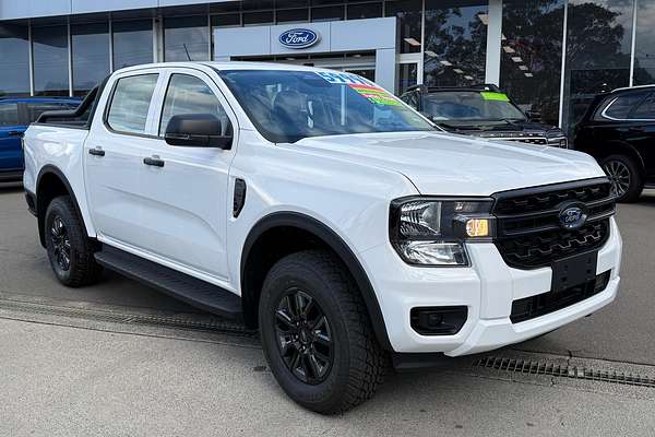 2025 Ford Ranger Black Edition 4X4 2.0L