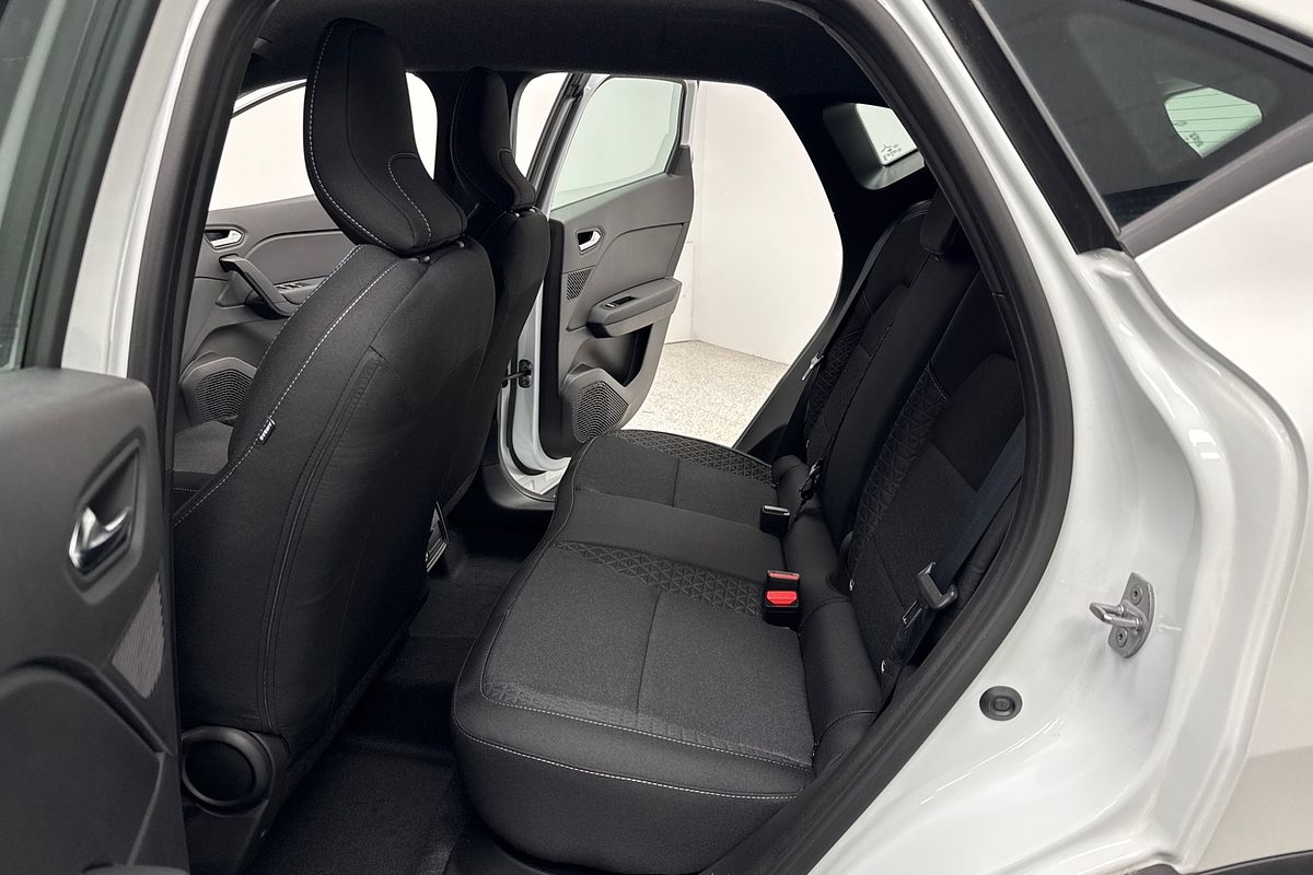 2025 Mitsubishi ASX LS XE