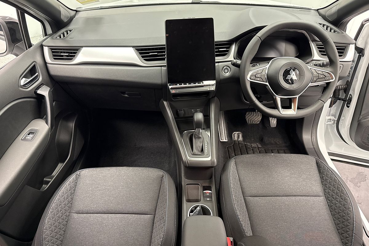 2025 Mitsubishi ASX LS XE