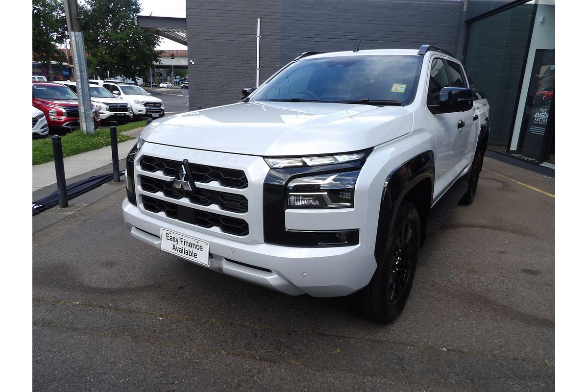 2026 Mitsubishi Triton GSR MV 4X4