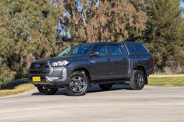 2023 Toyota Hilux SR GUN126R 4X4