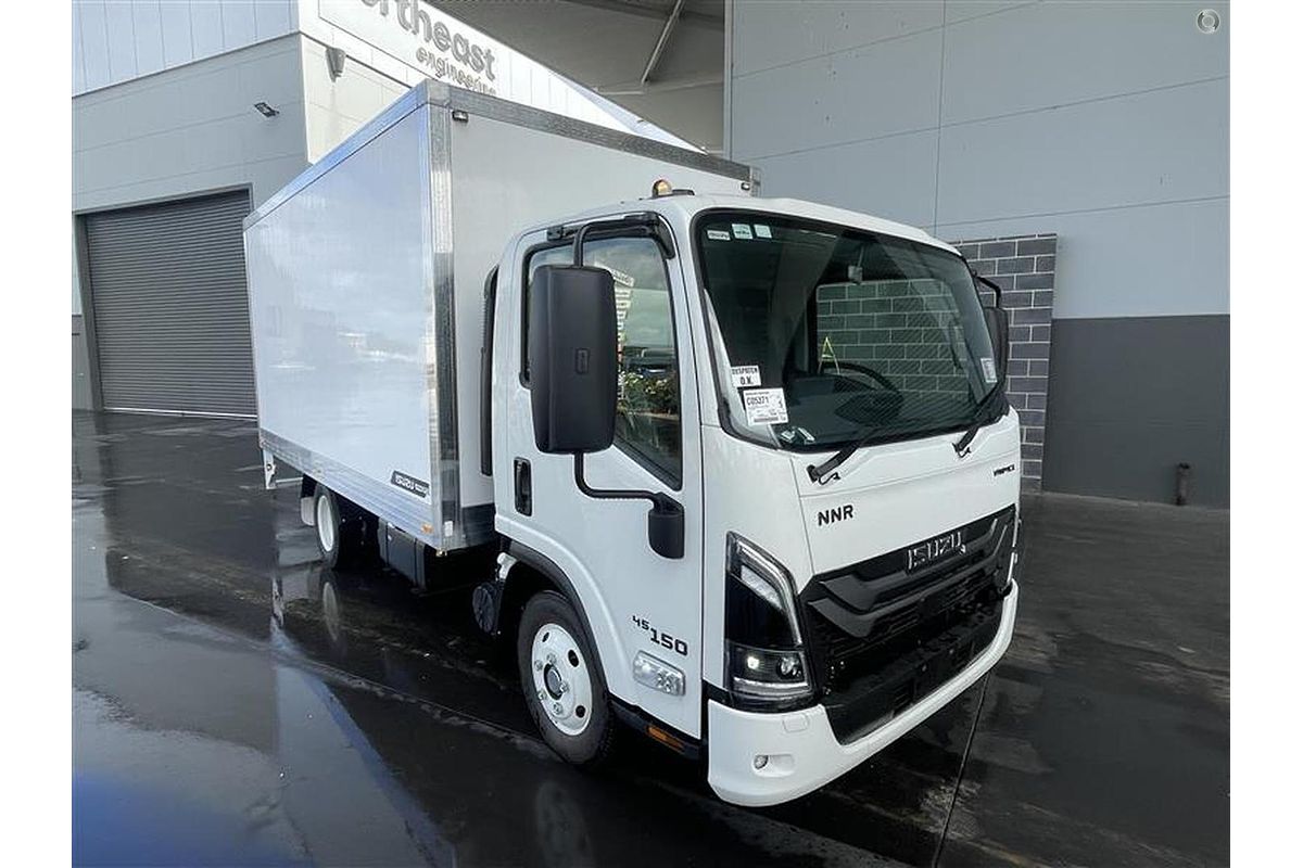 2025 Isuzu N Series NNR 45-150 DT D34 Vanpack