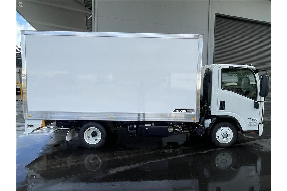 2026 Isuzu N Series NNR 45-150 DT D34 Vanpack