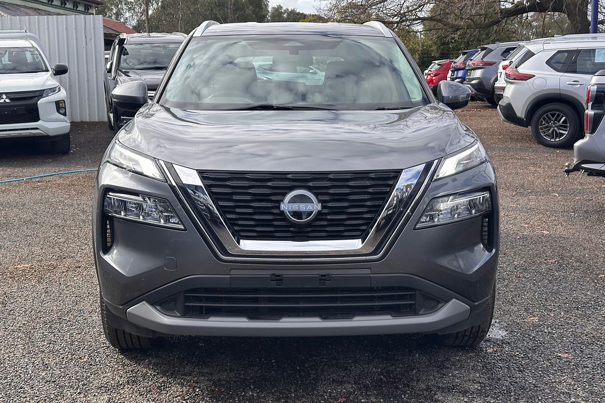 2024 Nissan X-TRAIL ST T33