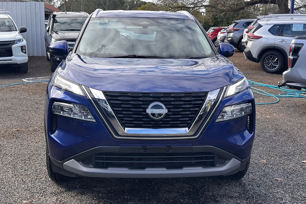 2024 Nissan X-TRAIL ST T33