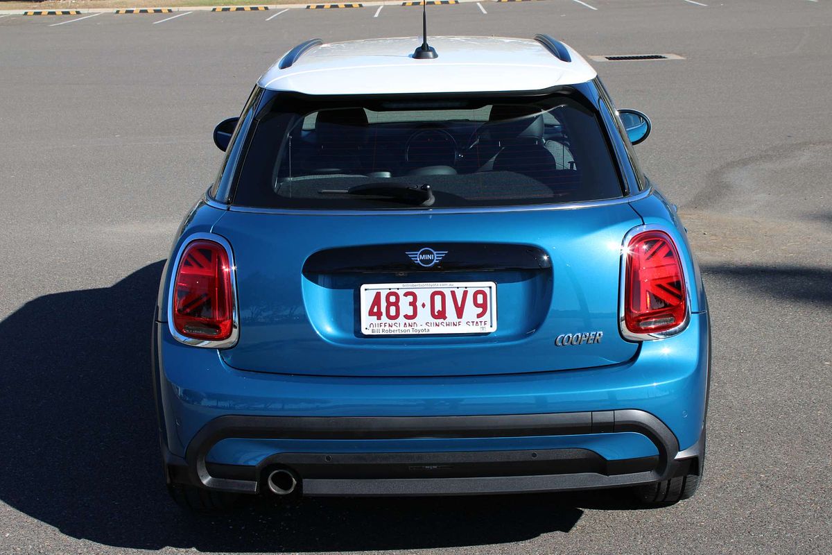 2022 MINI Hatch Cooper Classic F55 LCI-2