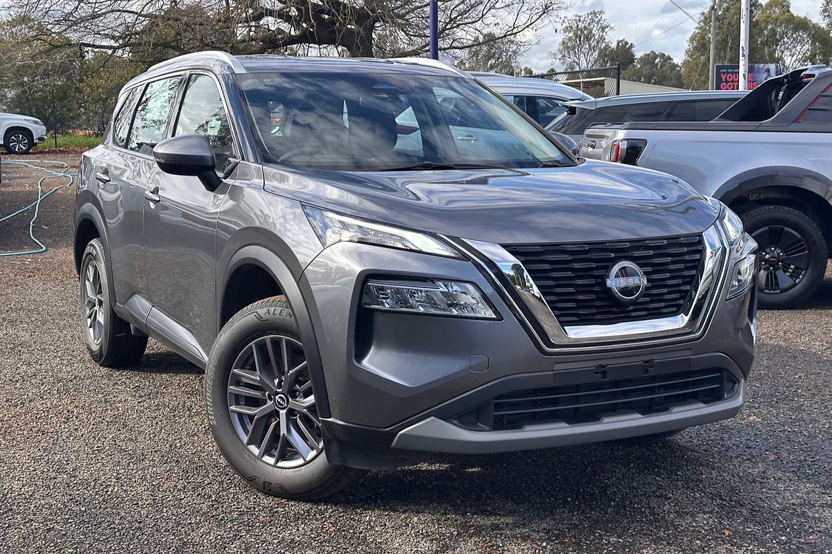 2024 Nissan X-TRAIL ST T33
