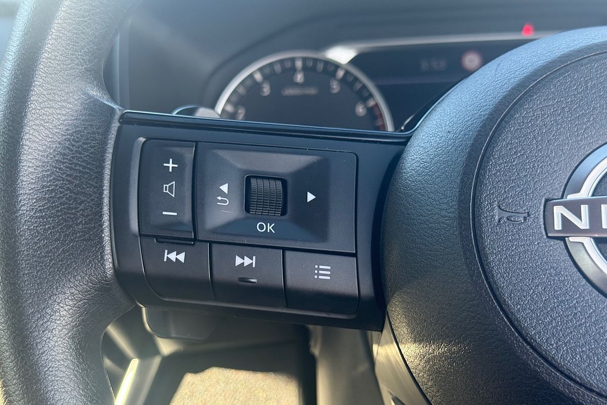 2024 Nissan X-TRAIL ST T33