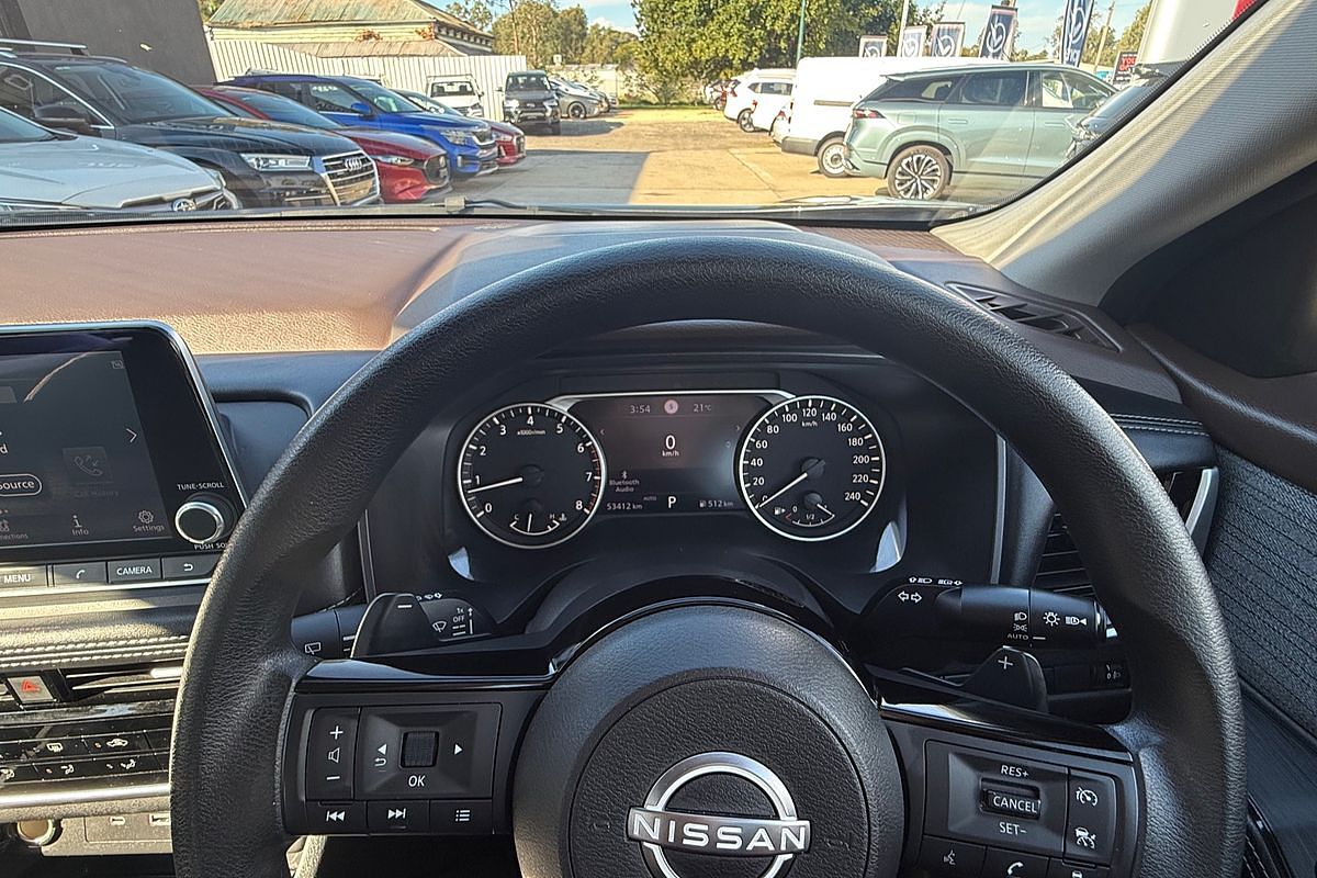 2024 Nissan X-TRAIL ST T33