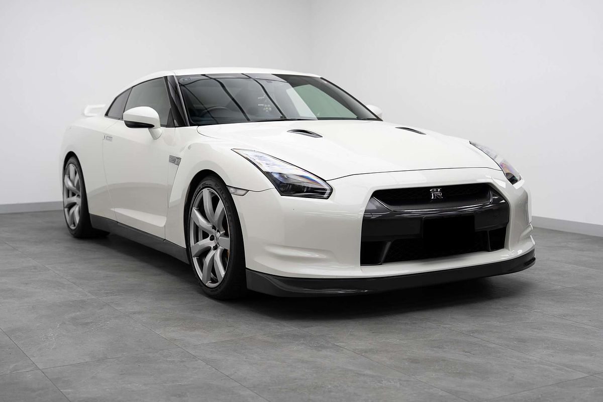 2008 Nissan GT-R Premium R35