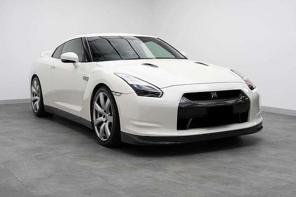 2008 Nissan GT-R Premium R35