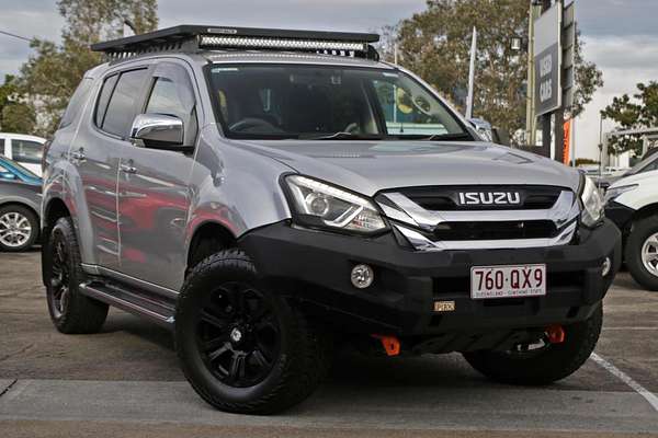 2019 Isuzu MU-X LS-T