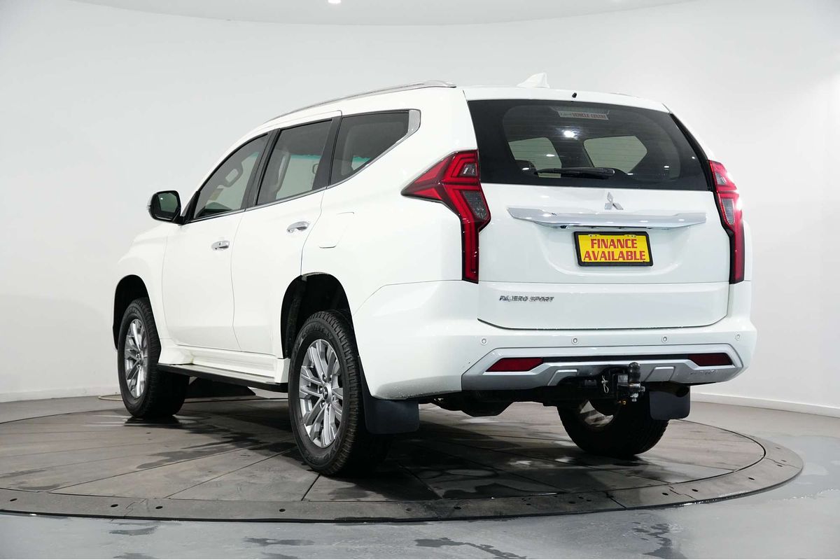 2022 Mitsubishi Pajero Sport GLX QF
