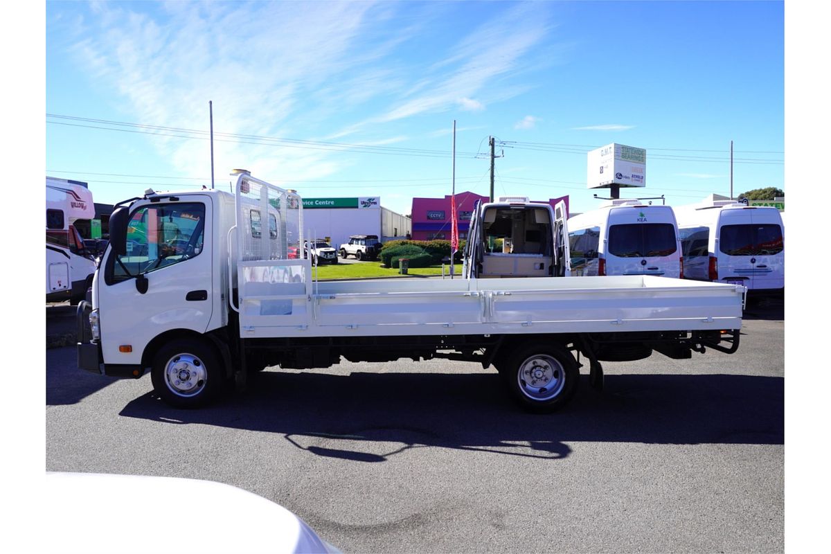 2023 Hino 300 Series 616 4x2