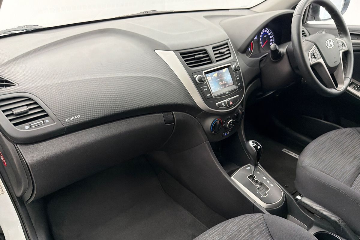 2018 Hyundai Accent Sport RB6