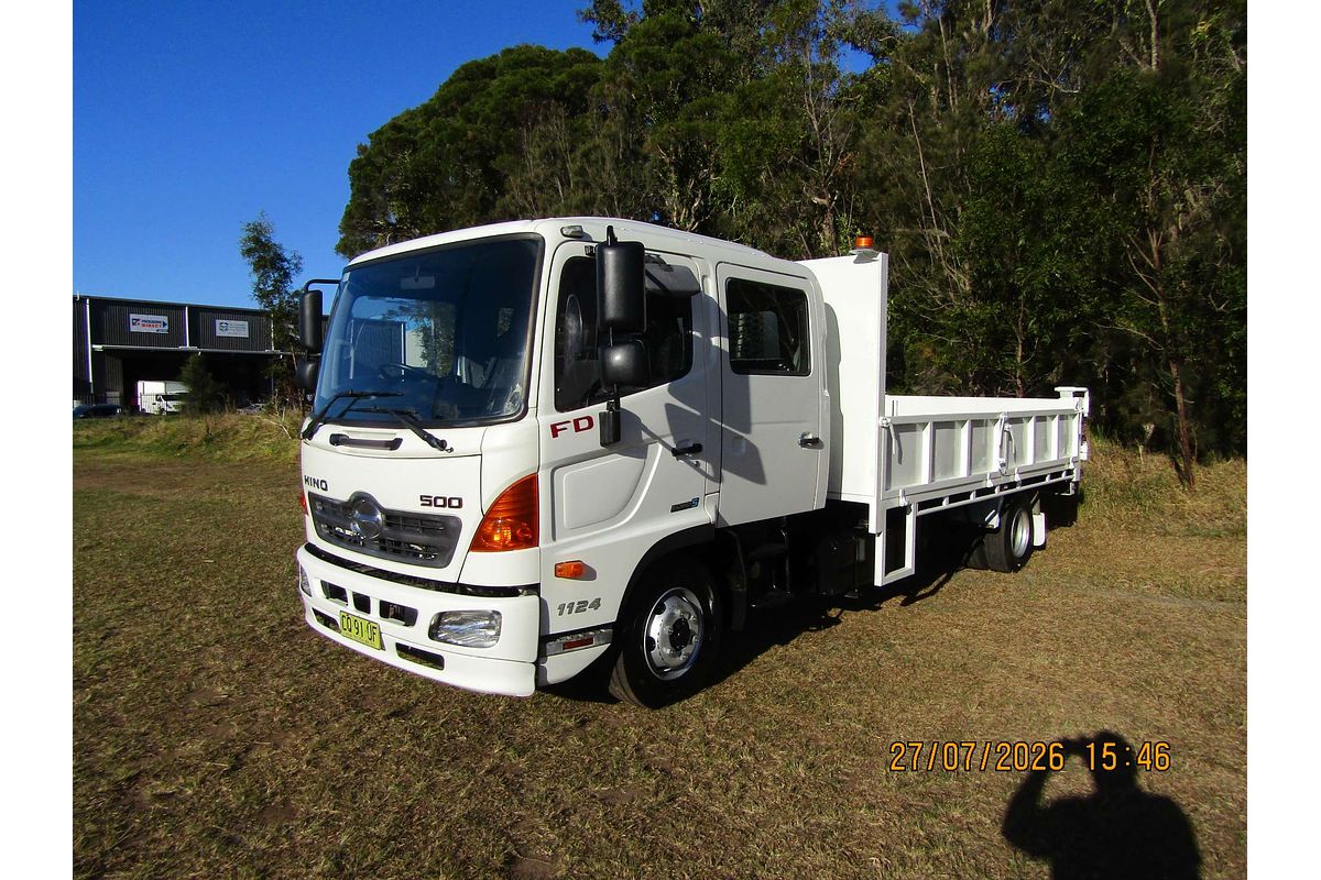 2018 Hino 500 Series FD1124 CREW FD7J 4x2