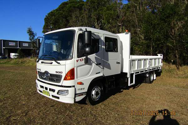 2018 Hino 500 Series FD1124 CREW FD7J 4x2