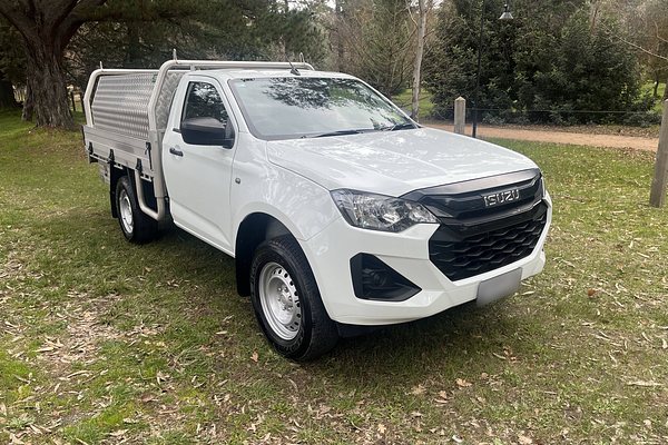 2025 Isuzu D-MAX SX High Ride Rear Wheel Drive