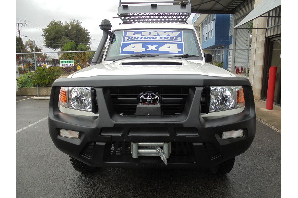 2011 Toyota Landcruiser Workmate Troopcarrier VDJ78R