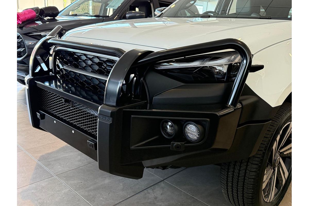 2026 Isuzu MU-X LS-T