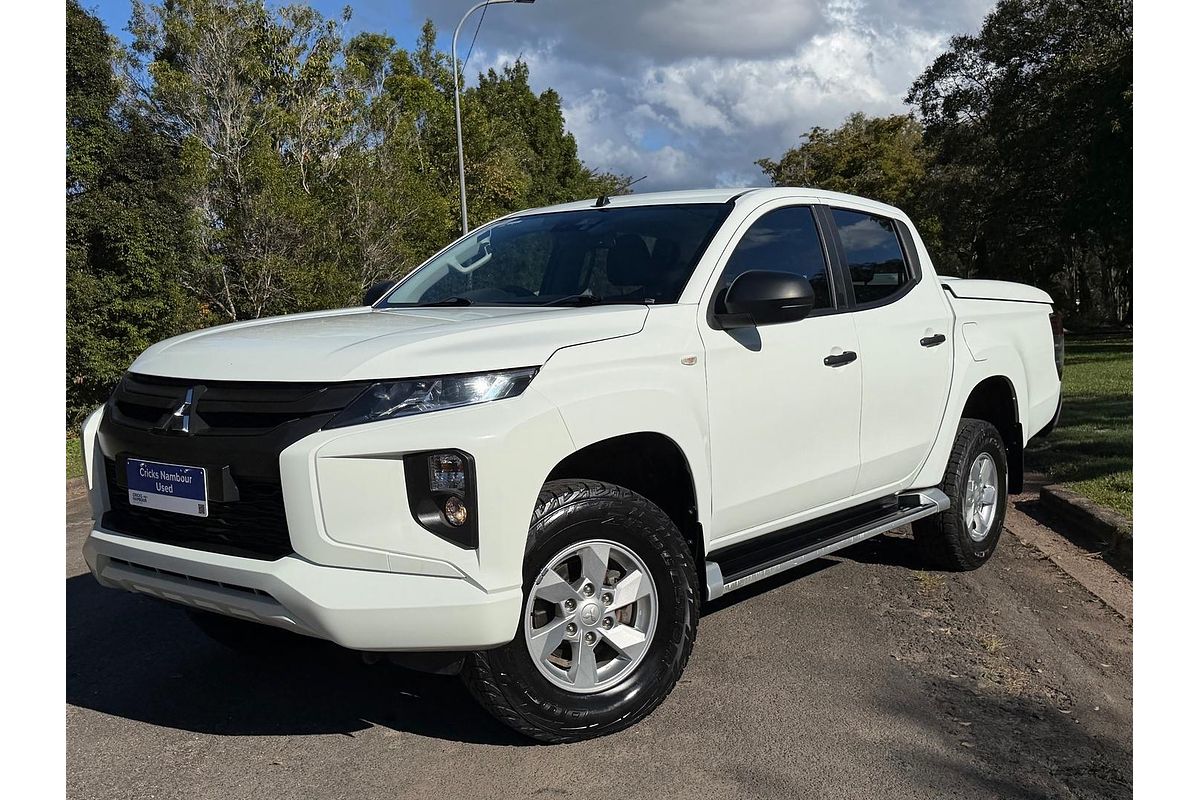 2021 Mitsubishi Triton GLX+ MR 4X4