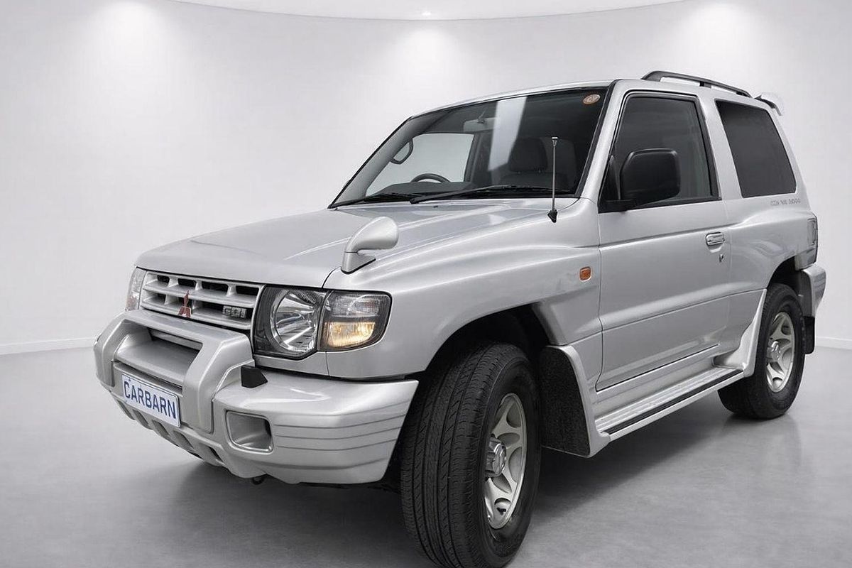 1998 Mitsubishi Pajero 4WD V25