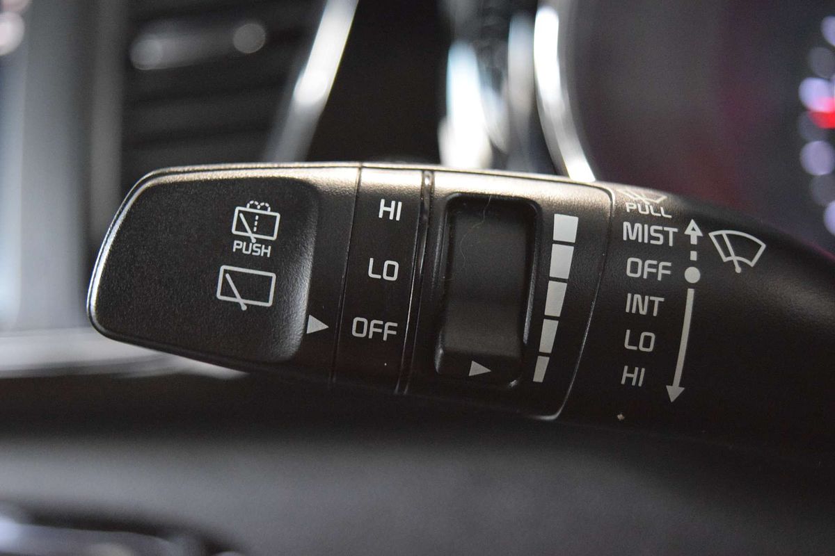 2020 Kia Carnival SLi YP