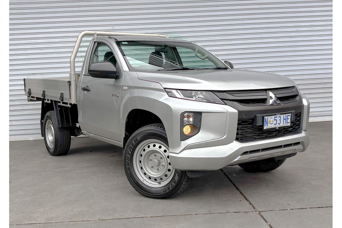 2022 Mitsubishi Triton GLX MR 4X4
