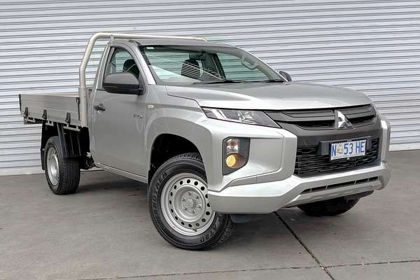 2022 Mitsubishi Triton GLX MR 4X4