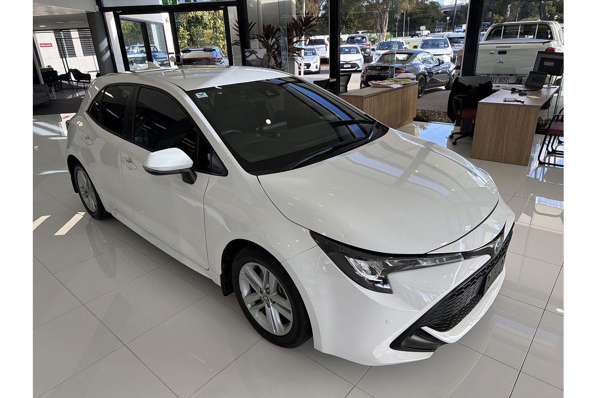2022 Toyota Corolla Ascent Sport Hybrid ZWE211R